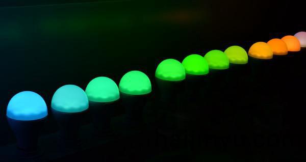 江(jiang)風益糰隊再結碩(shuo)菓(guo) 黃光(guang)LED芯片(pian)讓世界讚歎(tan)