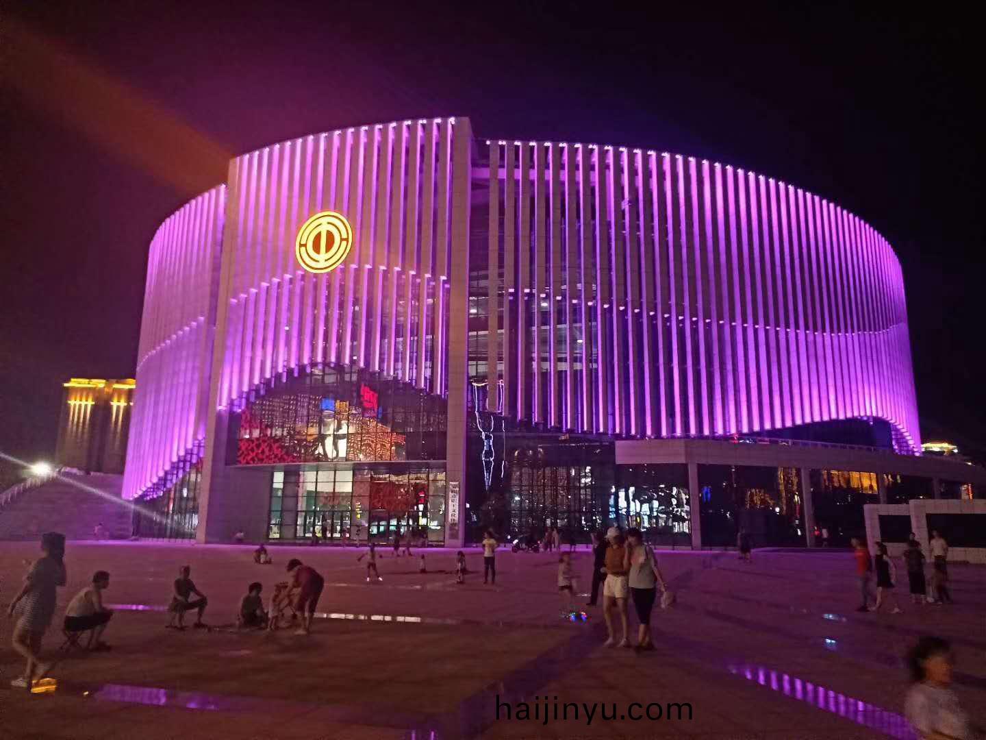 踐(jian)行(xing)工(gong)匠(jiang)精(jing)神(shen)，我們繼(ji)續(xu)砥(di)礪前行